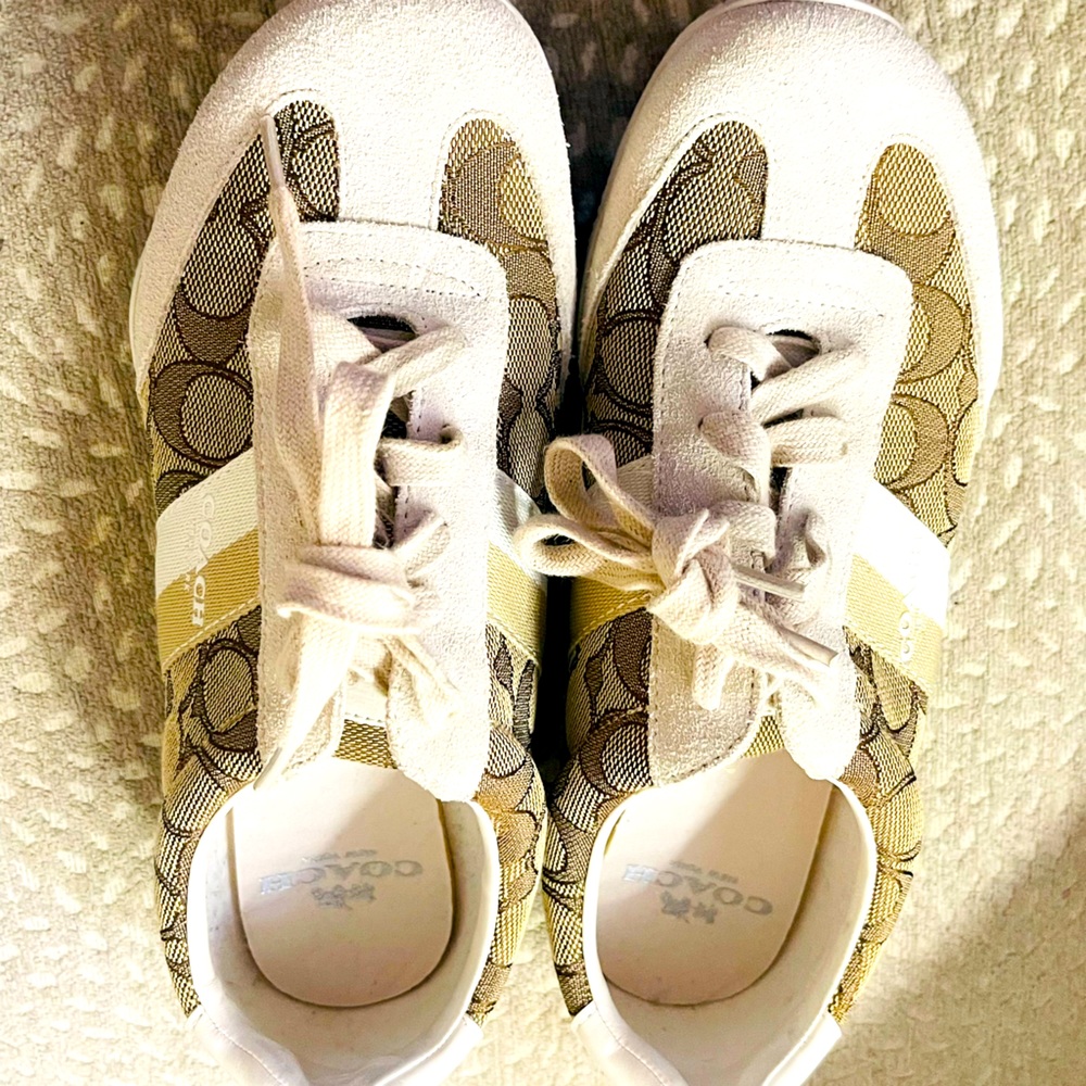 Like new Only worn once